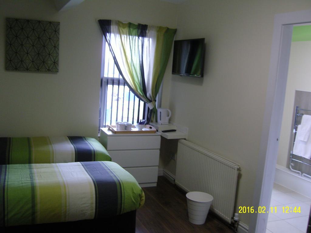 Hôtel The Kop View à Liverpool Extérieur photo