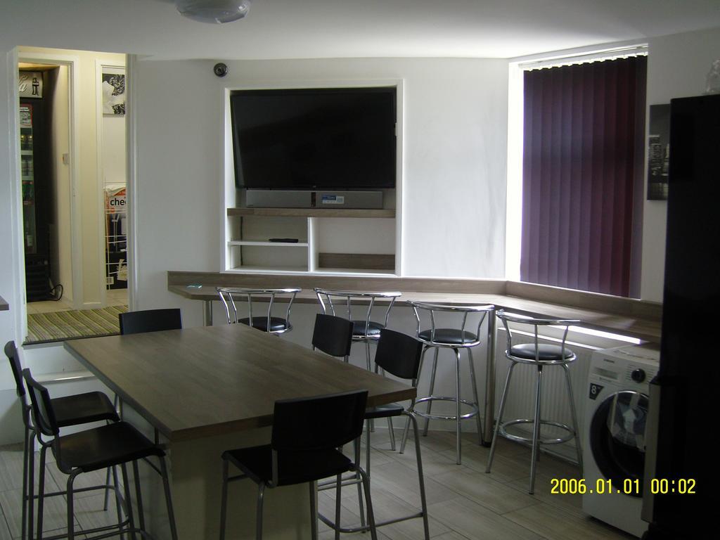 Hôtel The Kop View à Liverpool Extérieur photo